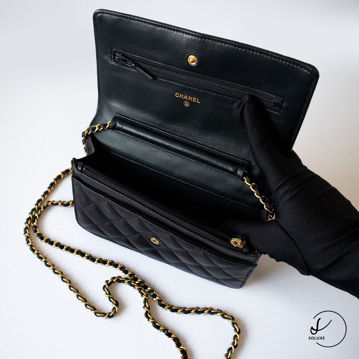 Classic Wallet on Chain Black GHW Special Edition
