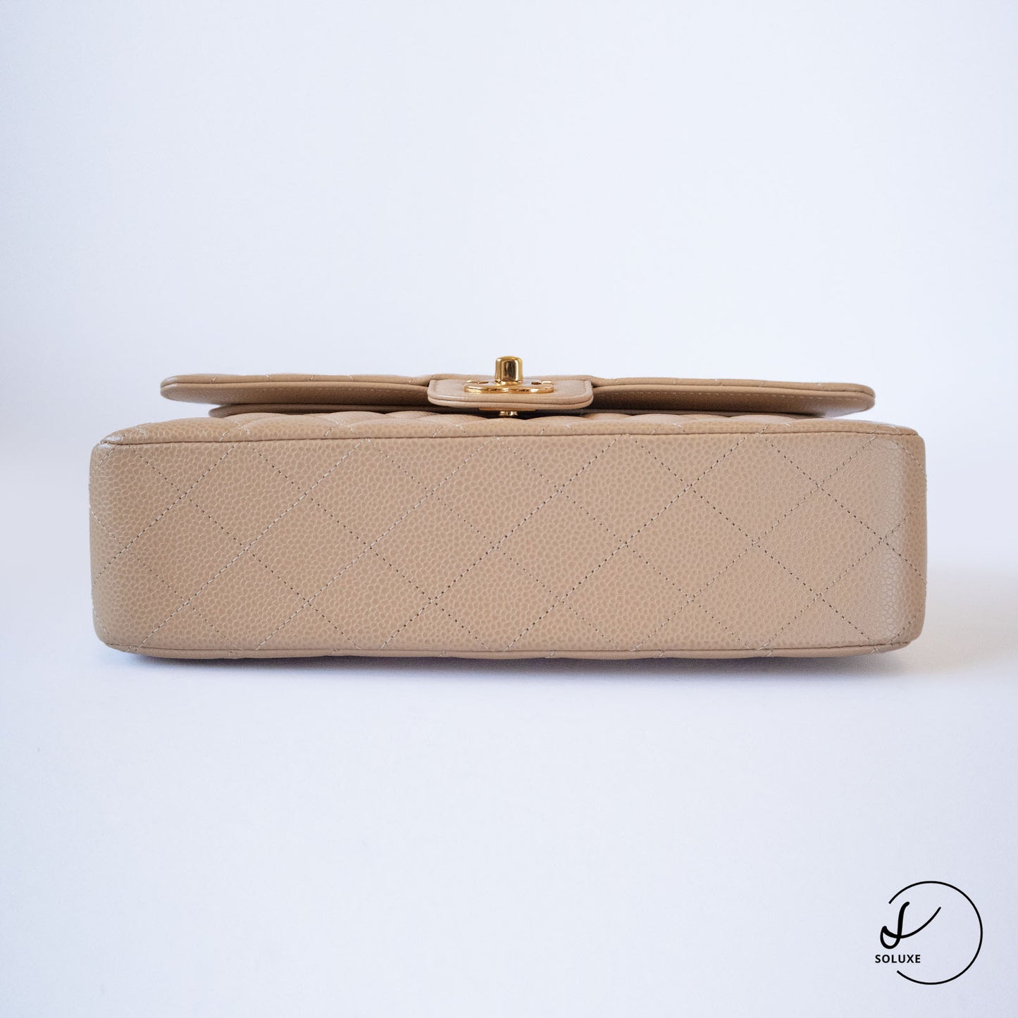 Classic Double Flap Medium Beige Clair GHW
