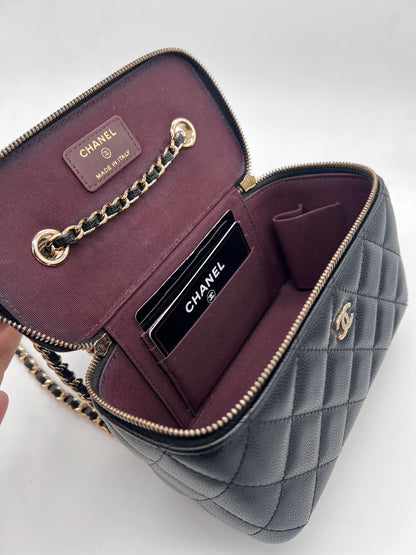 Long Vanity Case with Chain